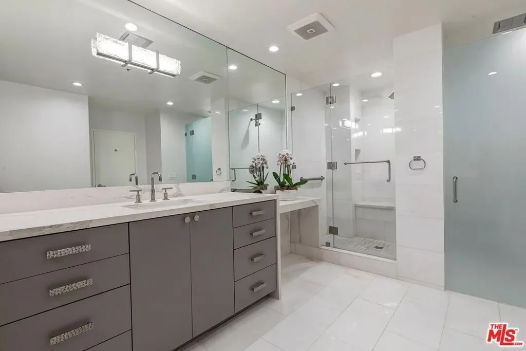 10430 Wilshire Boulevard 803, Los Angeles, California, United States. - Photo 20