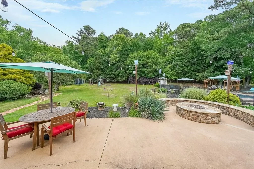 4135 Creekwood Drive, Cumming, Georgia, United States. - Photo 7