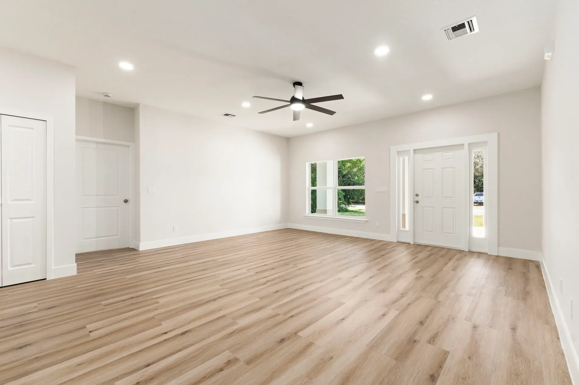 5310 Sunset Boulevard , Fort Pierce, FL 34982, Fort Pierce, Florida, United States. - Photo 27