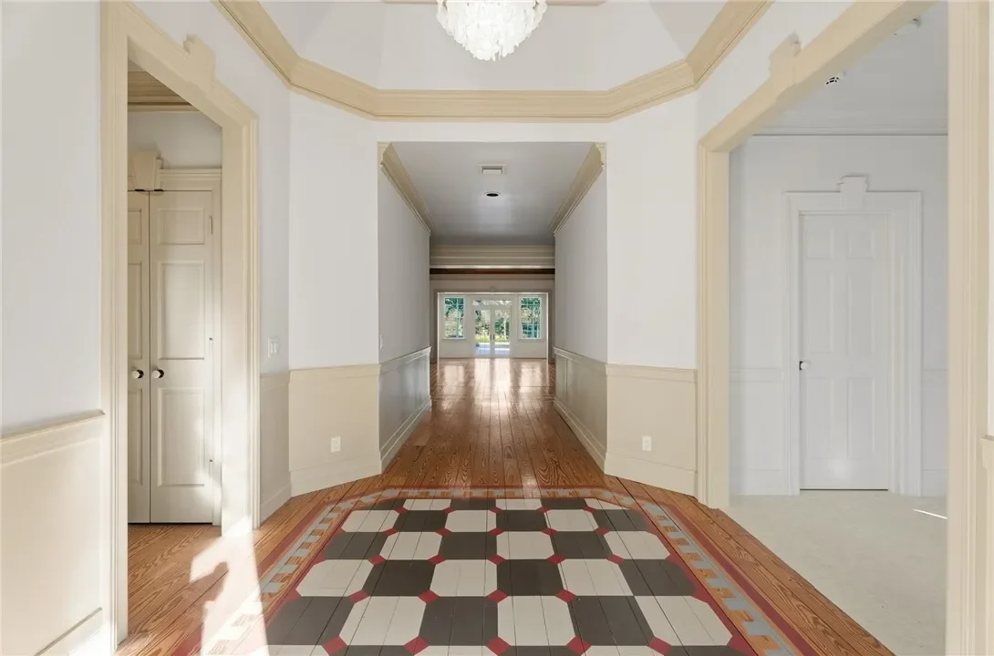 Gallery photo 3
