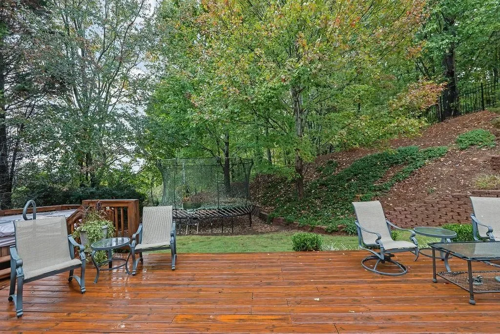5283 Whitehaven Park Lane SE, Smyrna, Georgia, United States. - Photo 42
