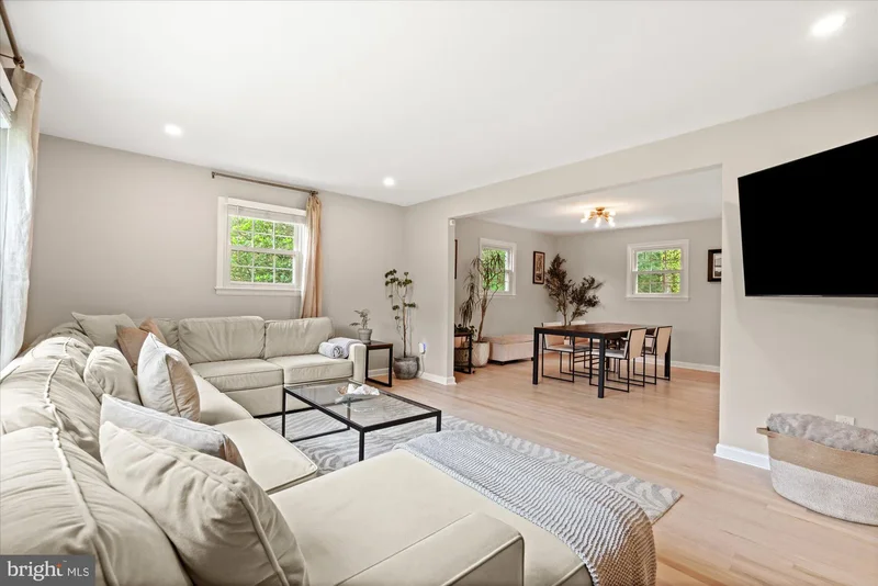 6502 GREYSWOOD RD, Bethesda, Maryland, United States. - Photo 5