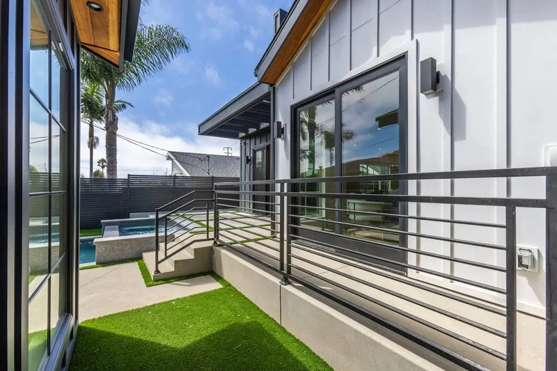 908 Rosecrans Avenue , Manhattan Beach, CA 90266, Manhattan Beach, California, United States. - Photo 13