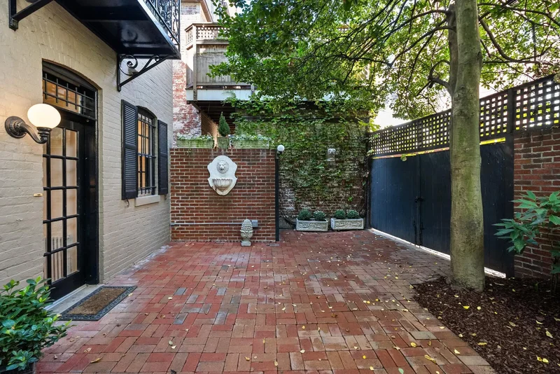 2125 Bancroft Place NW , Washington, DC 20008, Washington, District of Columbia, United States. - Photo 23