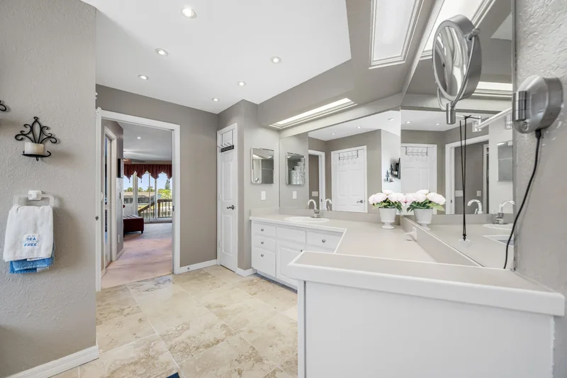 861 Symphony Isles Blvd, Apollo Beach, FL 33572, Apollo Beach, Florida, United States. - Photo 31
