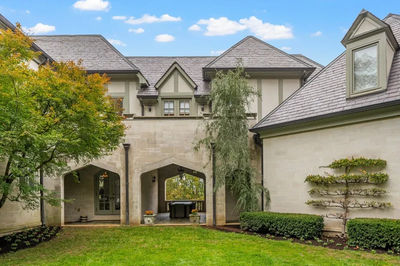 1033 Vaughn Crest Dr , Franklin, TN 37069, Franklin, Tennessee, United States. - Photo 73