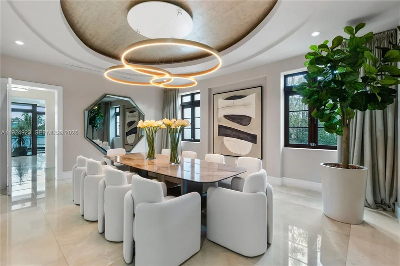 288 S Coconut Ln, Miami Beach, Florida, United States. - Photo 22