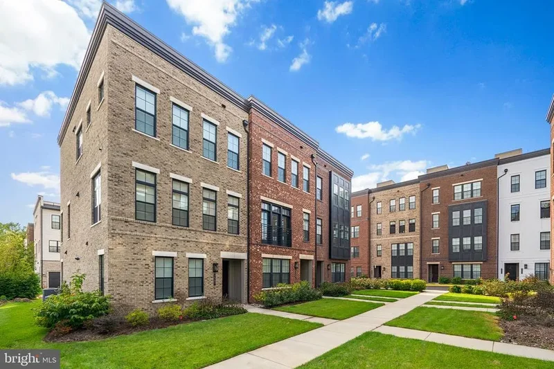 7509 SAWYER FARM WAY WAY #2002, MCLEAN, VA 22102, McLean, Virginia, United States. - Photo 31