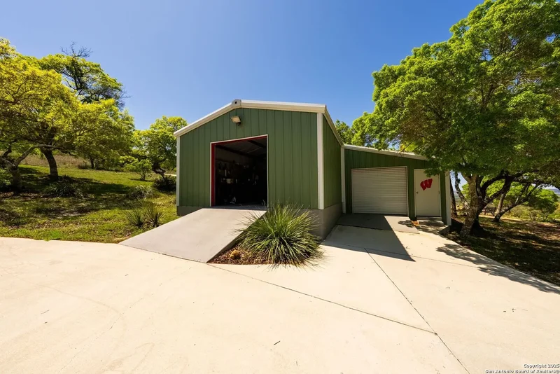 214 jUNGFRAU HILL, Comfort, TX 78013, Boerne, Texas, United States. - Photo 30