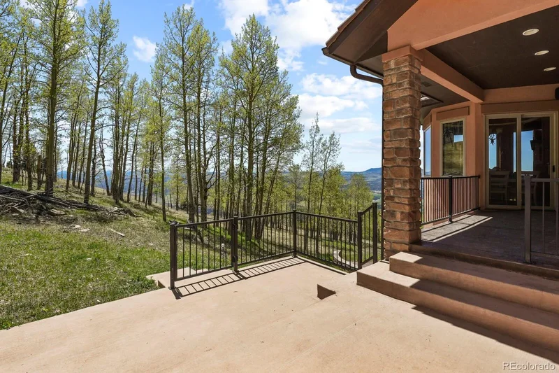 2017 County Road 1, Cripple Creek, Colorado, United States. - Photo 40