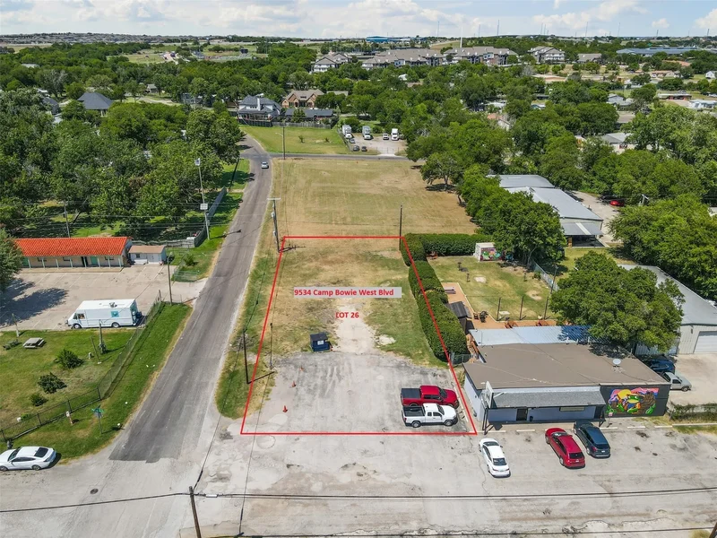 9534 Camp Bowie West Boulevard, Fort Worth, TX 76116, Fort Worth, Texas, United States. - Photo 17