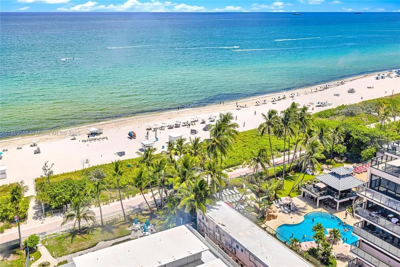 Condominium in Miami Beach