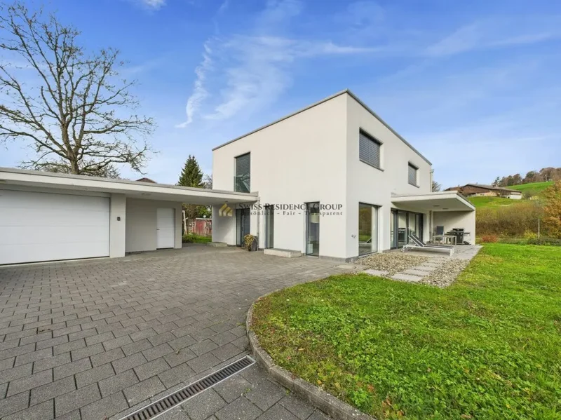 Pfaffnau, Lucerne, Switzerland. - Photo 14