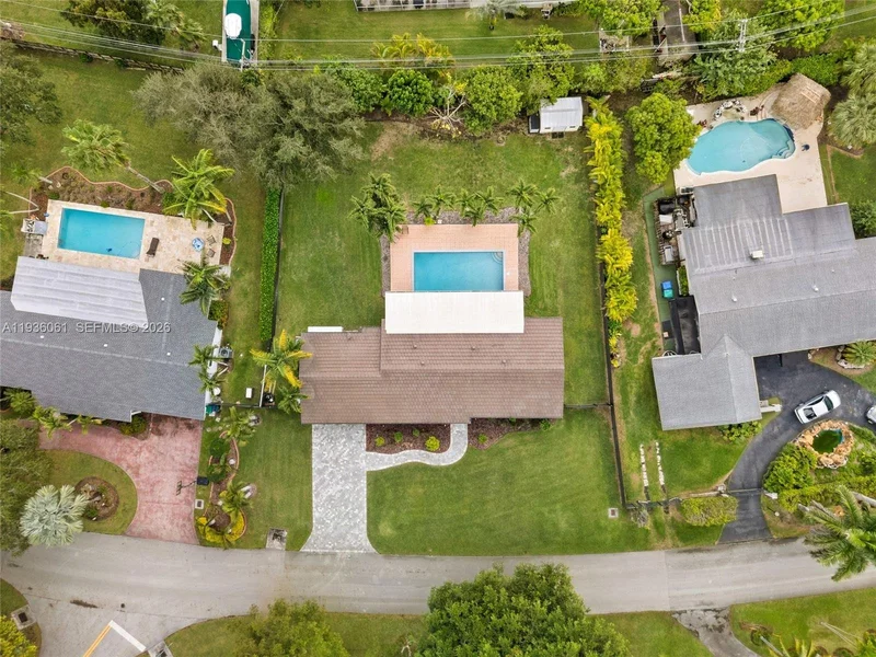 8360 SW 148th Dr, Palmetto Bay, FL 33158, Coral Gables, Florida, United States. - Photo 41