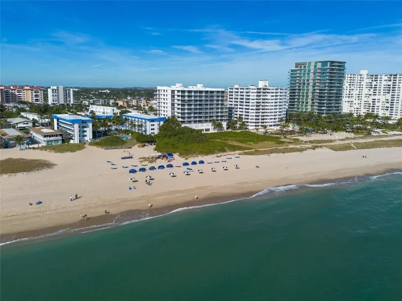 704 N Ocean Boulevard 404, Hillsboro Beach, Florida, United States. - Photo 56