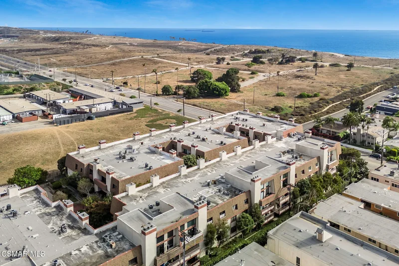 8828 Pershing Drive 112, Los Angeles, California, United States. - Photo 37