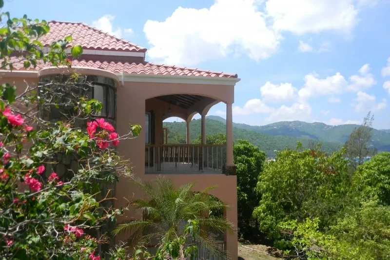 Little Bay, British Virgin Islands, Parham Town, Tortola, British Virgin Islands. - Photo 2