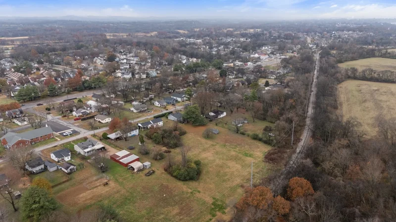 4252 Woods St, Nashville, Tennessee, United States. - Photo 23