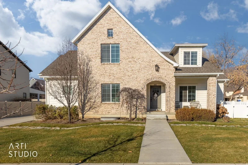 342 W CLARK CIR, Farmington, Utah, United States. - Photo 4