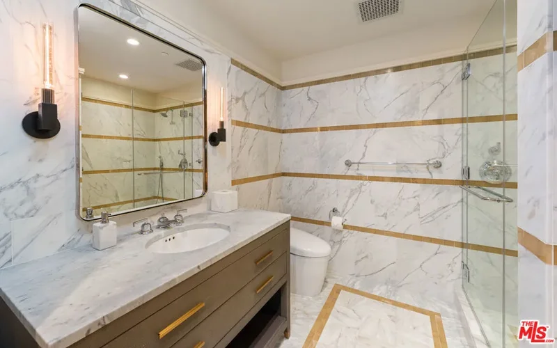 1 W Century Drive 35A, Los Angeles, California, United States. - Photo 26