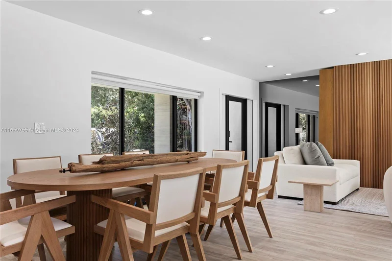 116 W 1st Ct, Miami Beach, Florida, United States. - Photo 23
