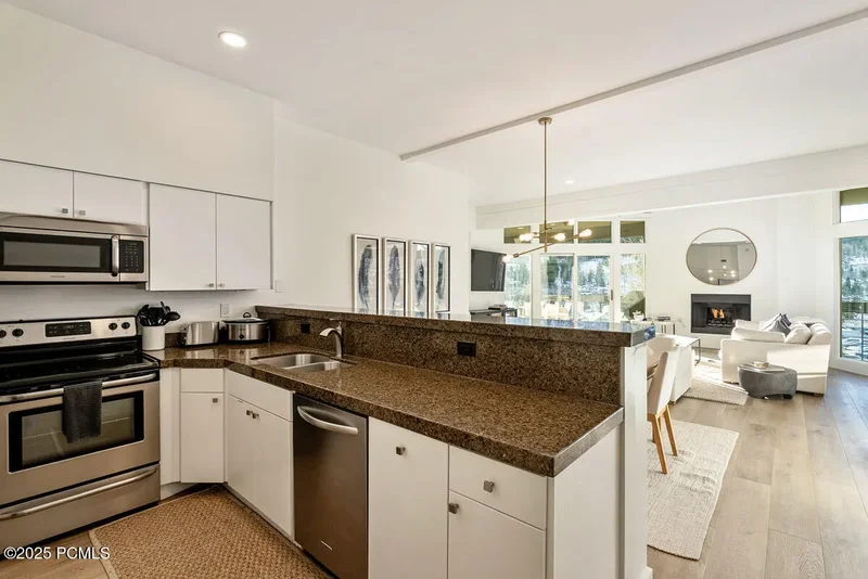 2510 Deer Valley Drive #C21, Park City, UT 84060, Park City, Utah, United States. - Photo 31