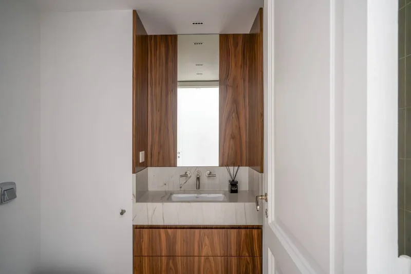 Arroyo al 800, Retiro, Buenos Aires, Buenos Aires, Argentina. - Photo 41
