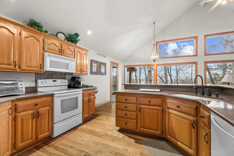 67 N Fork Lane, Shell Knob, MO 65747, Shell Knob, Missouri, United States. - Photo 19