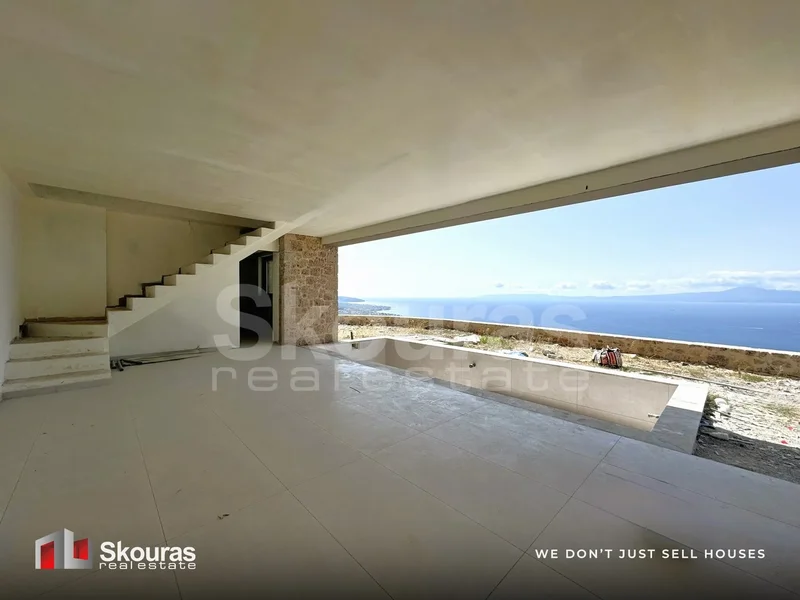 1506025 - Detached house For sale, Kalamata, 160 sq.m., €1.000.000
