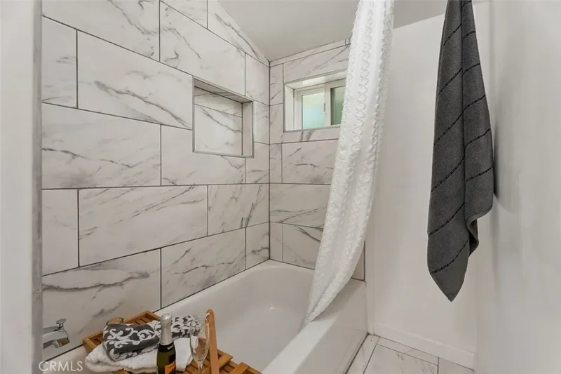217 N McClay Street, Santa Ana, CA 92701, Santa Ana, California, United States. - Photo 6