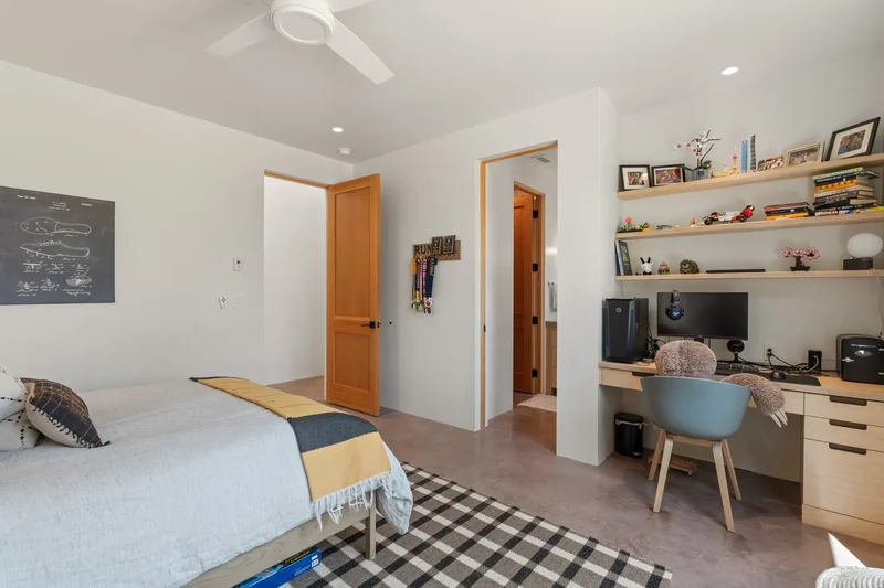 123 E Lupita Road , Santa Fe, NM 87505, Santa Fe, New Mexico, United States. - Photo 27