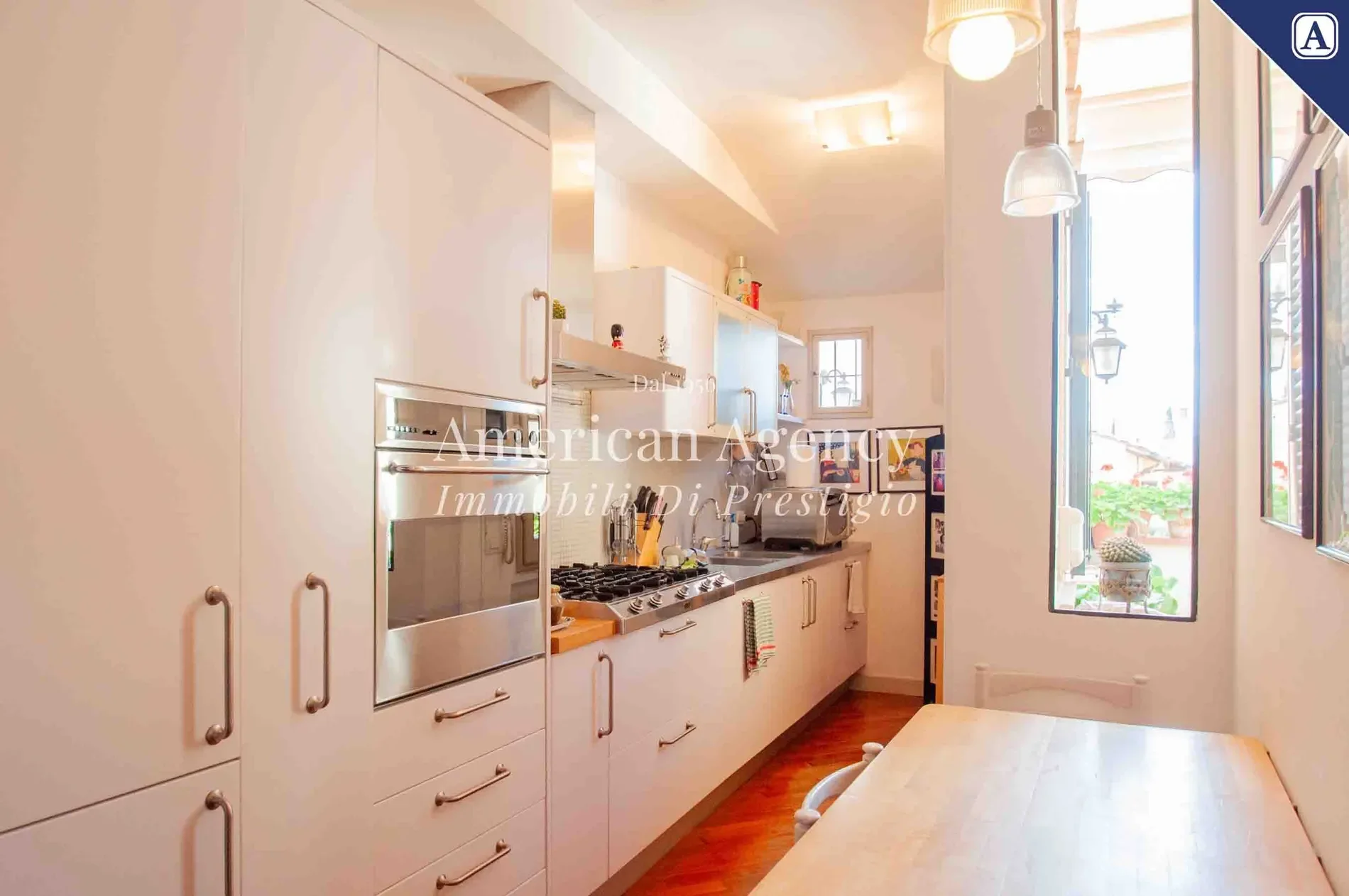 Lungarno Torrigiani, 3, 50125 Firenze FI, Italy, Florence, Tuscany, Italy. - Photo 1