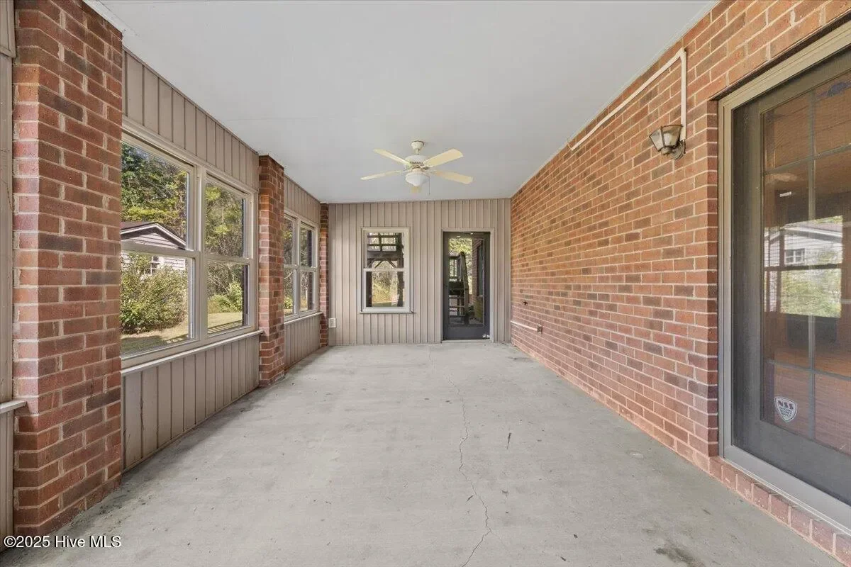6464 Bonlee Bennett Road, Bear Creek, North Carolina, United States. - Photo 55