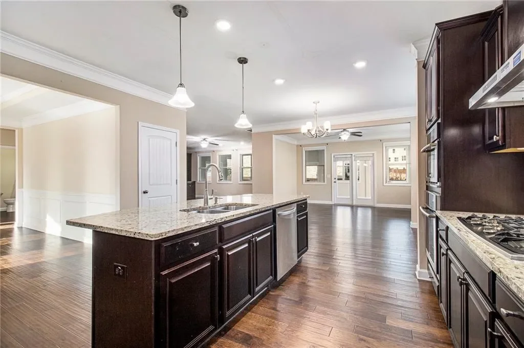 915 Elmsbrook Lane, Milton, Georgia, United States. - Photo 14