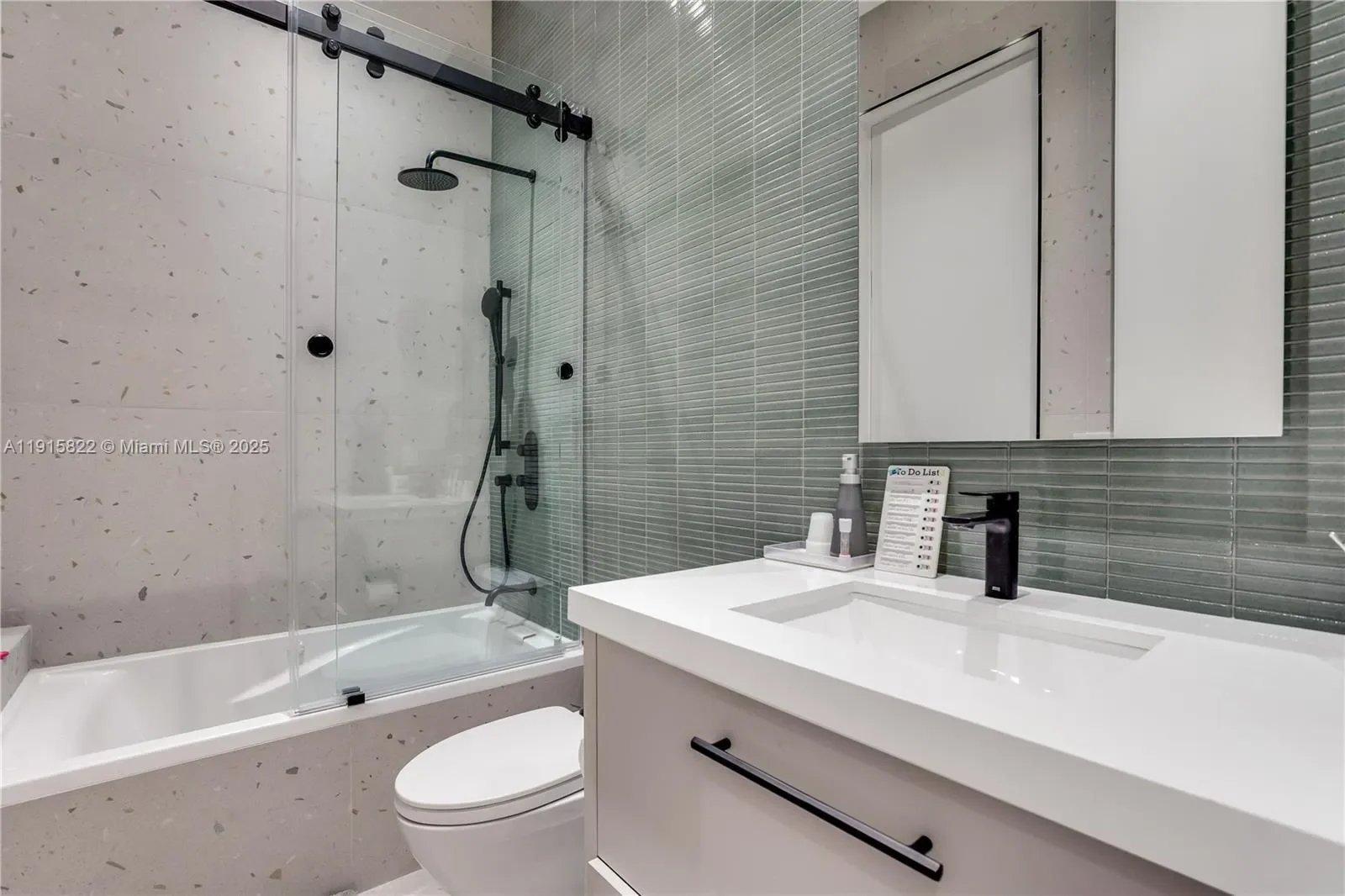 9045 Hawthorne Ave, Bal Harbour, Florida, United States. - Photo 34