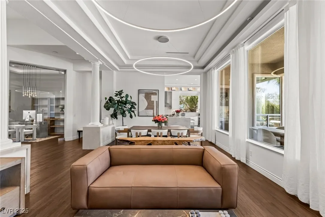 7304 Buttons Ridge Drive, Las Vegas, Nevada, United States. - Photo 9