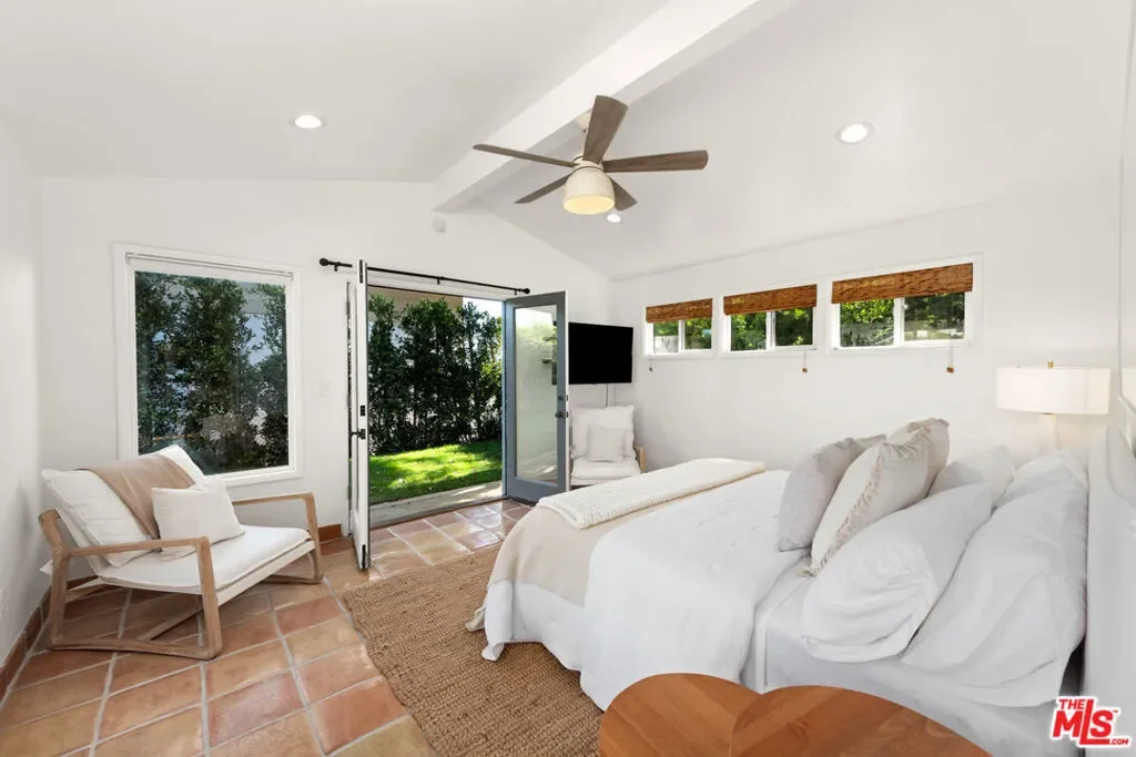 31562 Broad Beach Road, Malibu, California, United States. - Photo 25