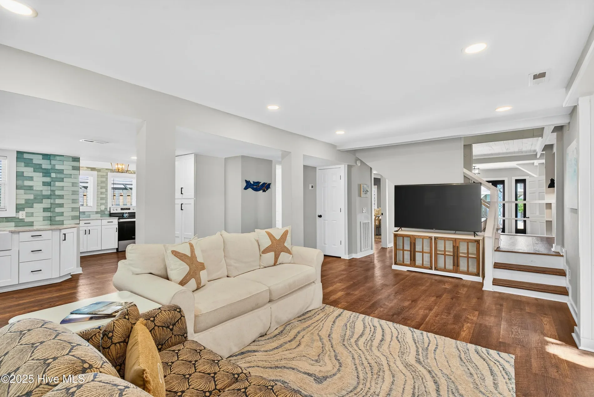105 SE 53rd Street, Oak Island, North Carolina, United States. - Photo 10