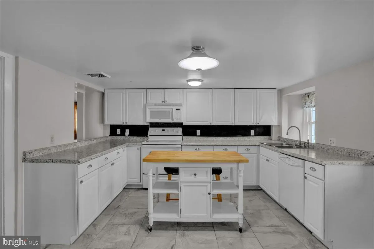 739 Boar Road, Mohrsville, PA 19541, Mohrsville, Pennsylvania, United States. - Photo 10