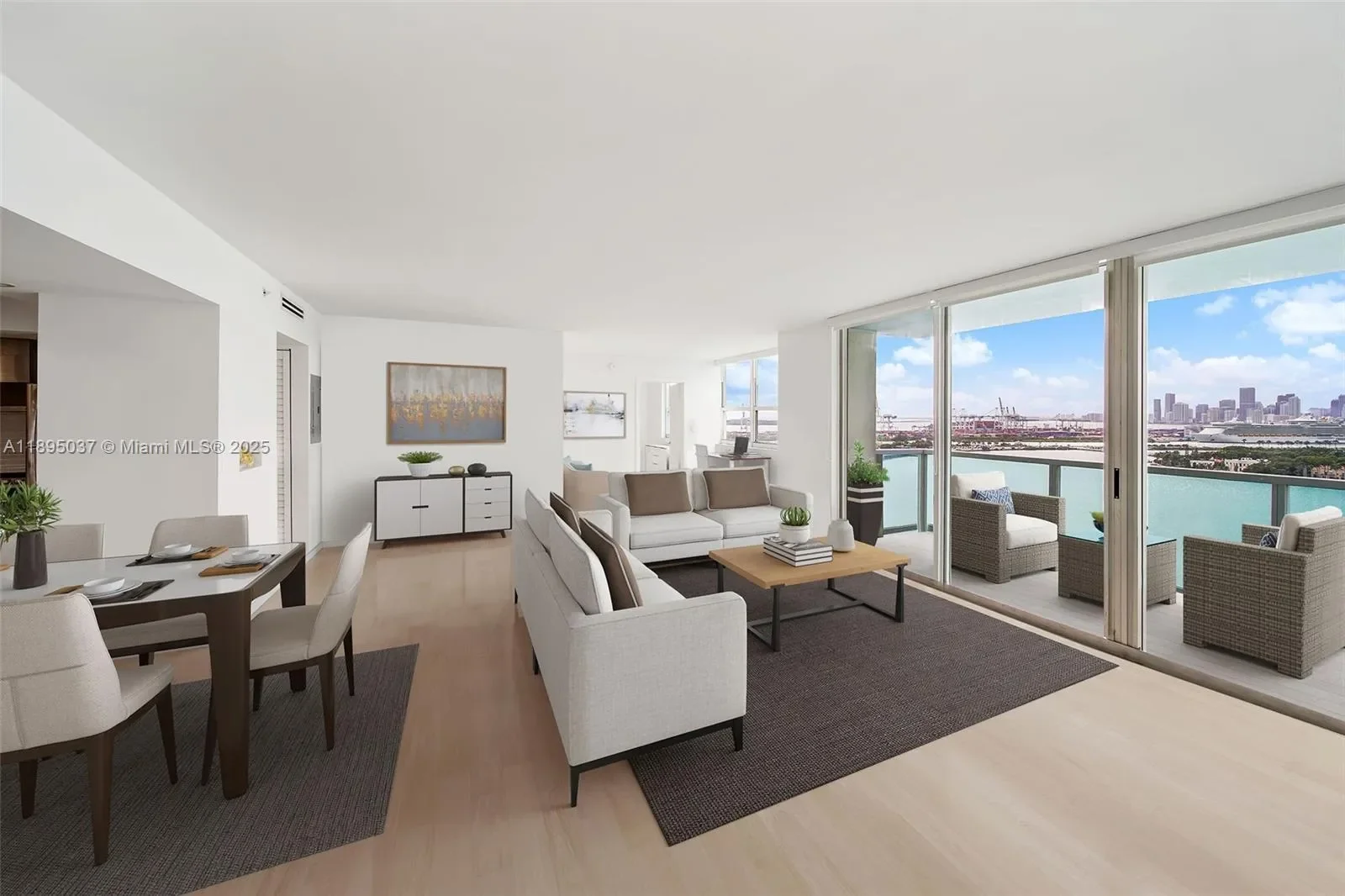 650 West Ave 2107, Miami Beach, Florida, United States. - Photo 11