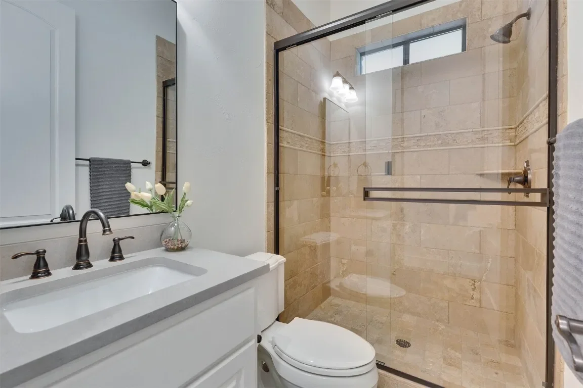 13601 Montview Drive, Austin, TX 78732, Austin, Texas, United States. - Photo 2