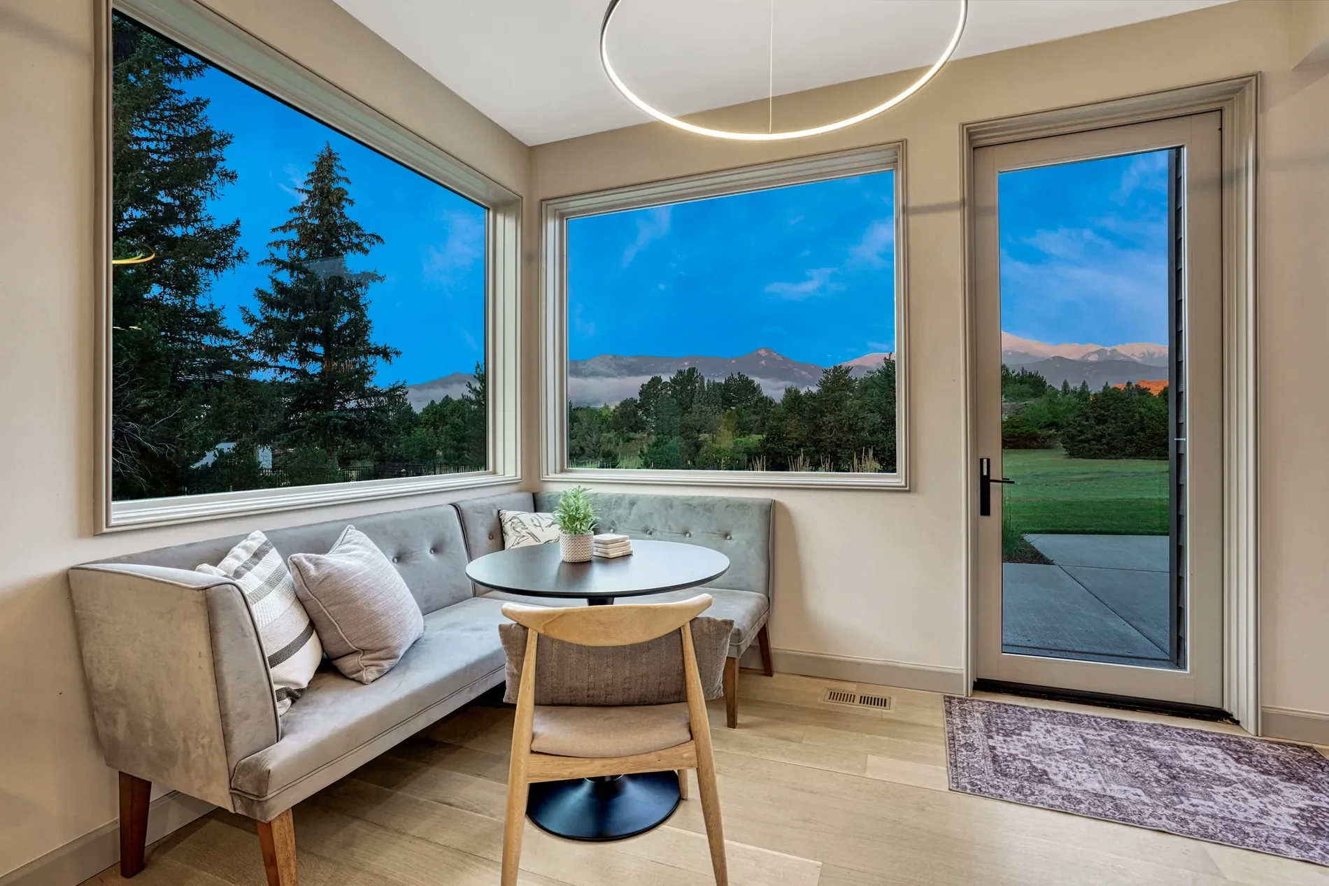 3440 Hill Circle , Colorado Springs, CO 80904, Colorado Springs, Colorado, United States. - Photo 8