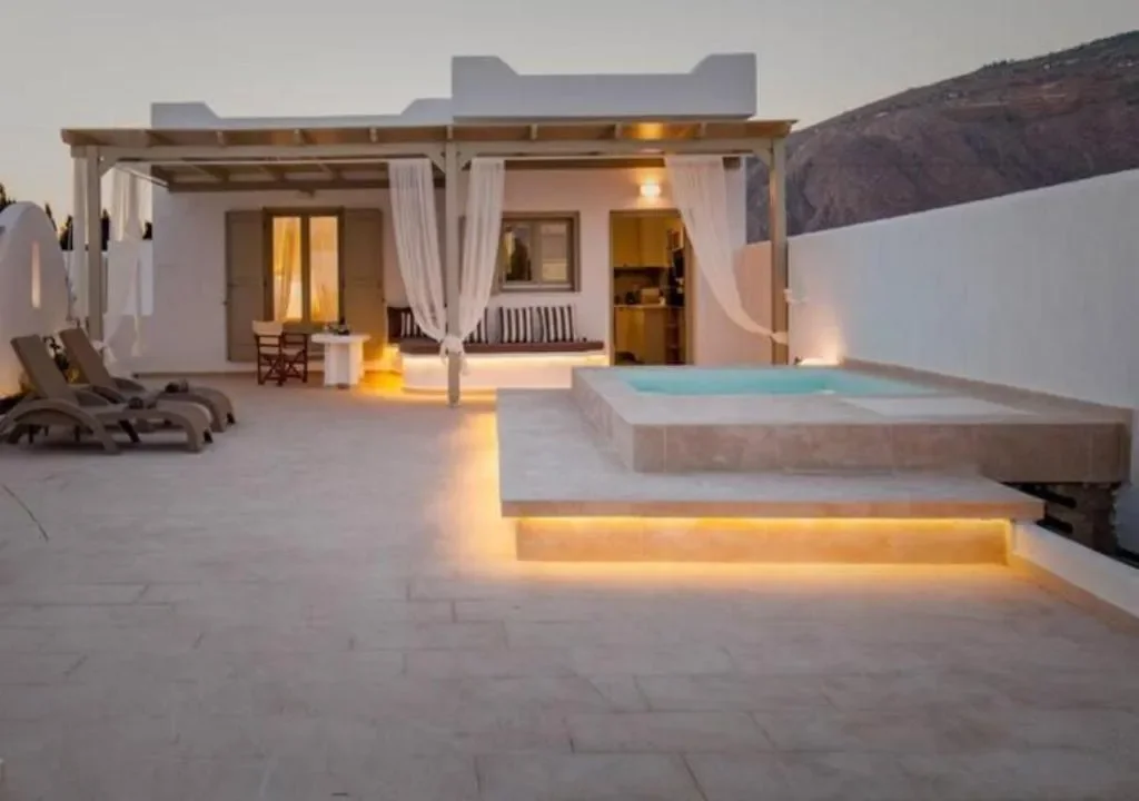 Perívolos, Santorini 847 03, Greece, Thira, Aegean, Greece. - Photo 12