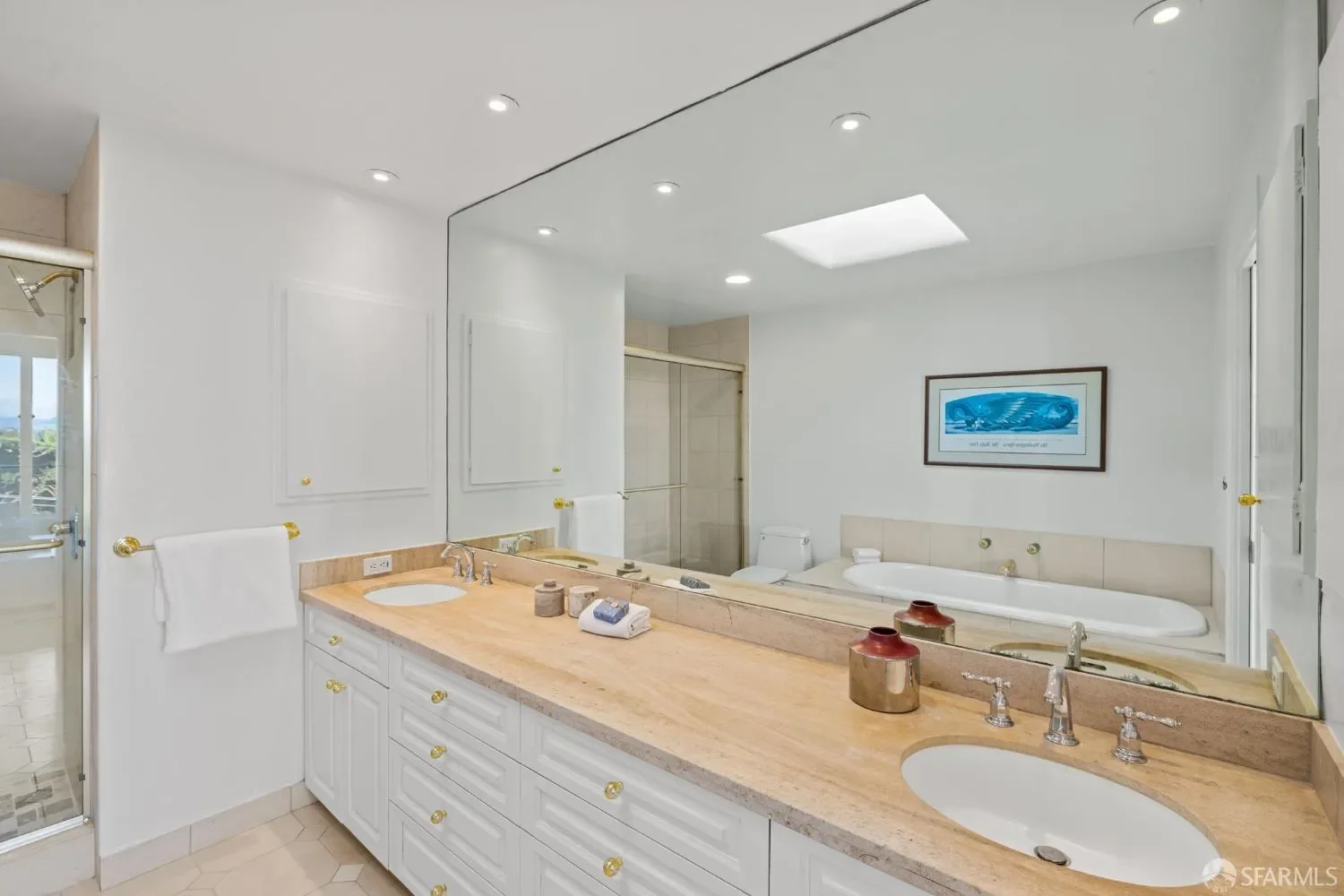 2341 Leavenworth Street, San Francisco, California, United States. - Photo 61
