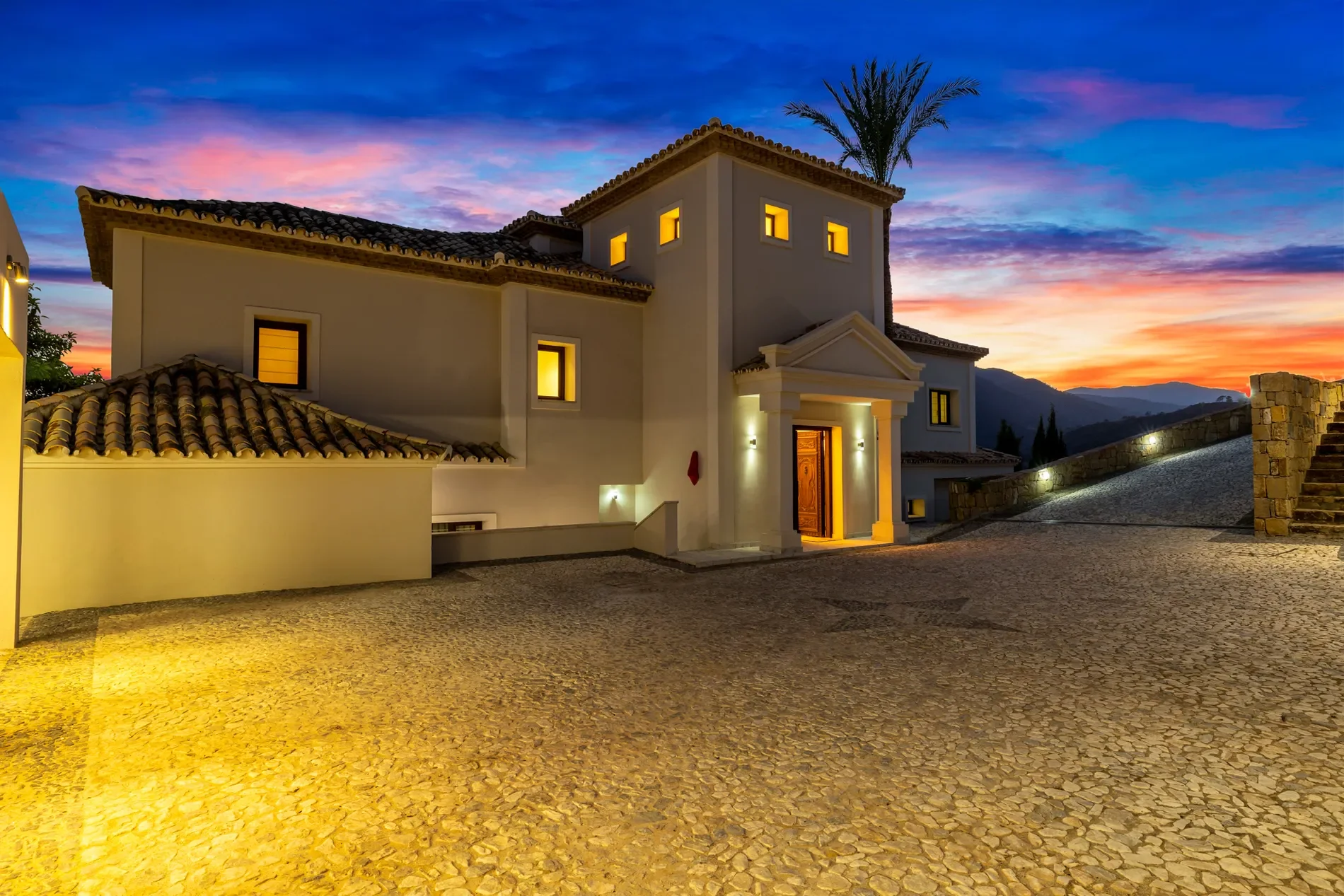 Exterior photo 12