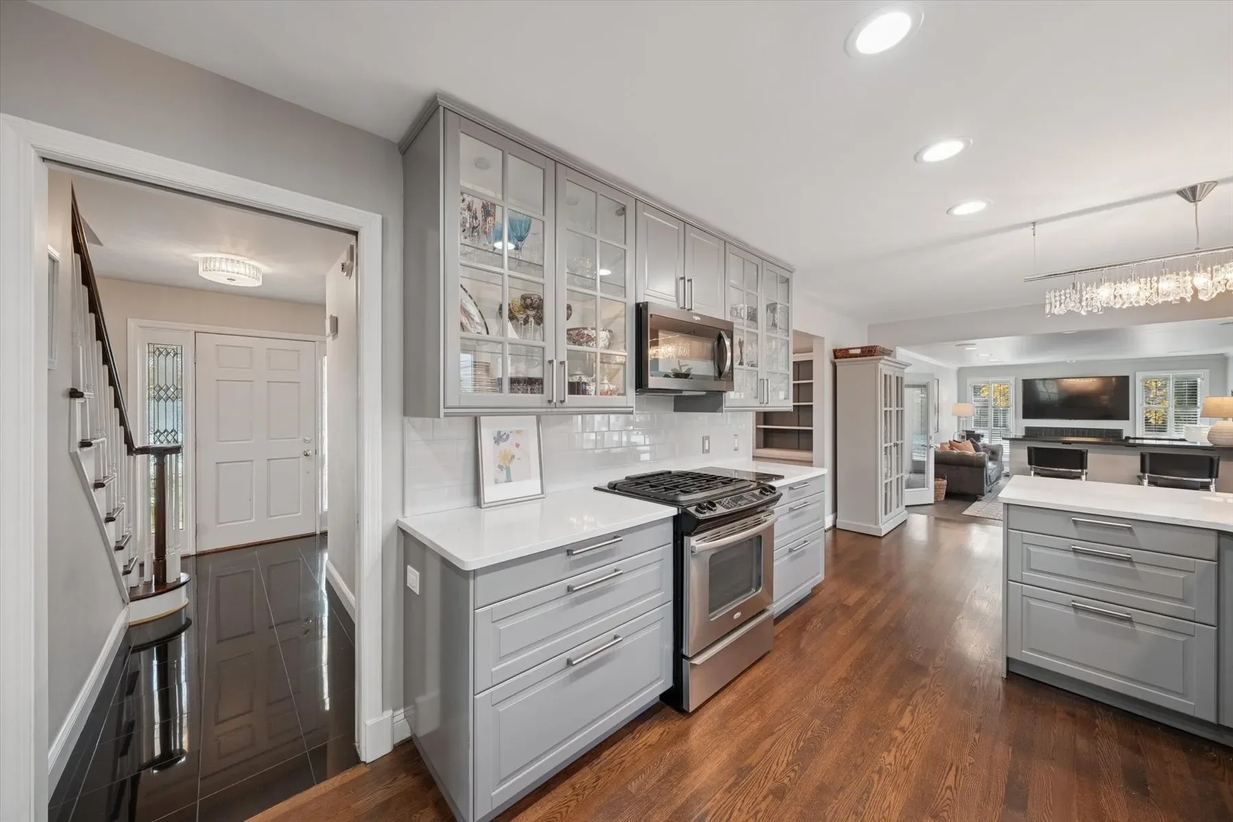 1926 Hickory Bark Lane, Bloomfield Hills, MI 48304, Bloomfield Hills, Michigan, United States. - Photo 7