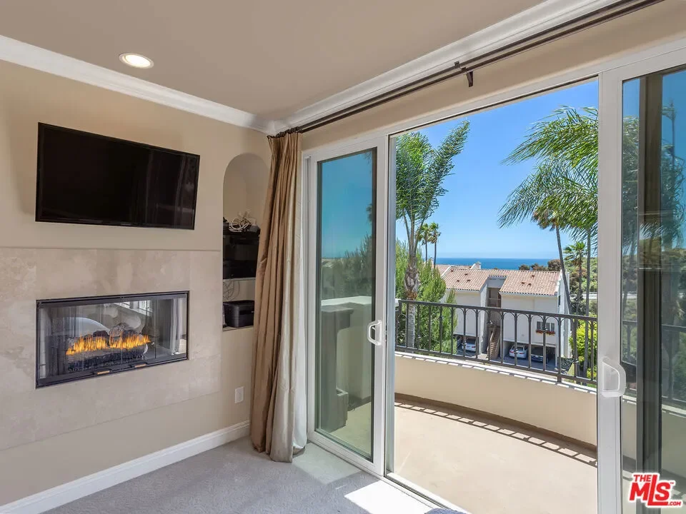 23949 De Ville Way, Malibu, California, United States. - Photo 24