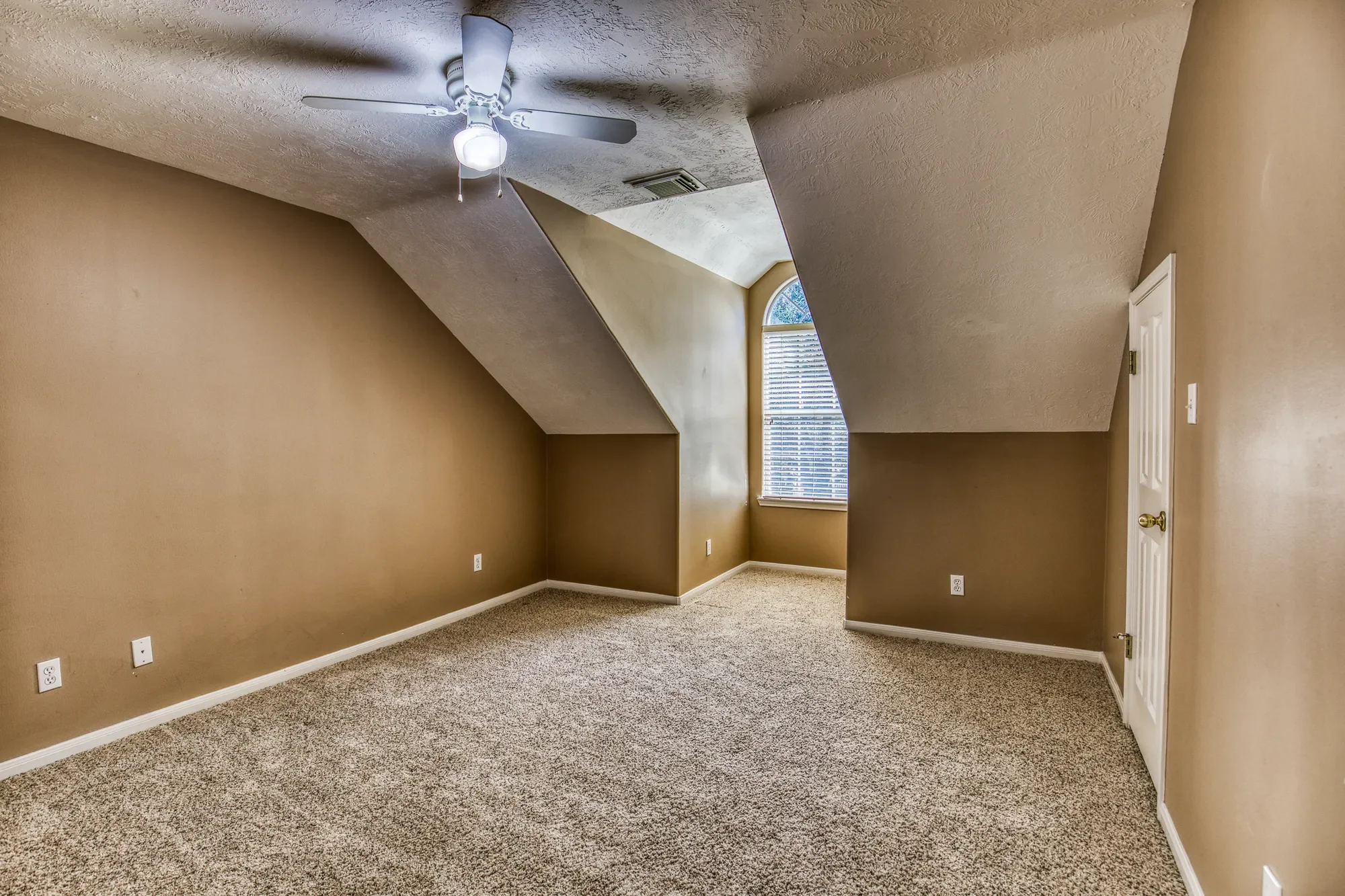 2706 Victory Lane , Brenham, TX 77833, Brenham, Texas, United States. - Photo 7
