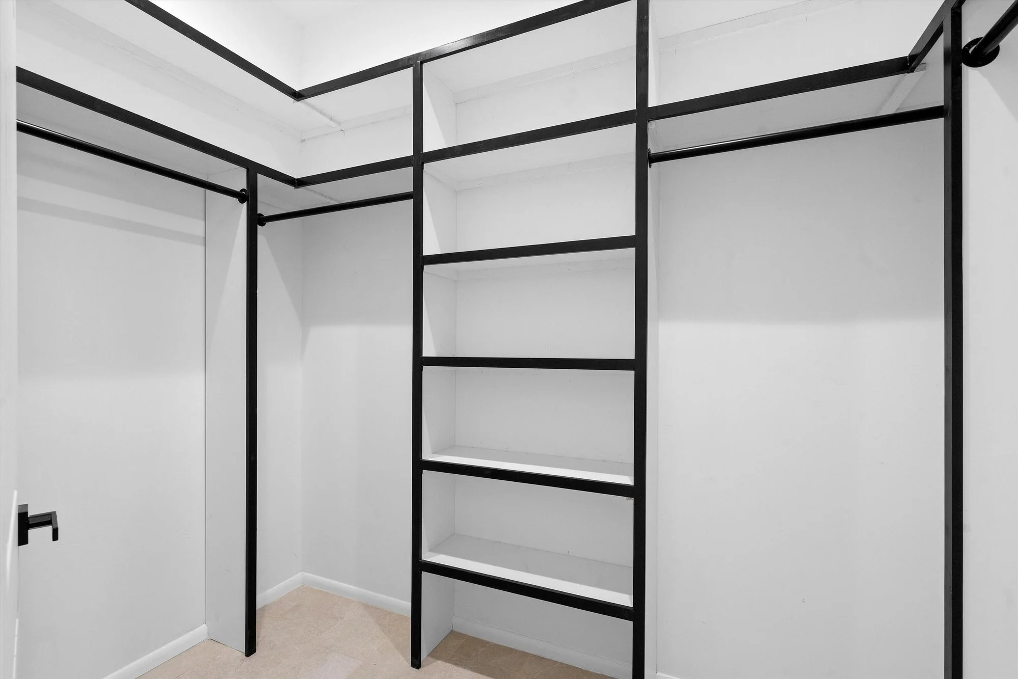 Gallery photo 7