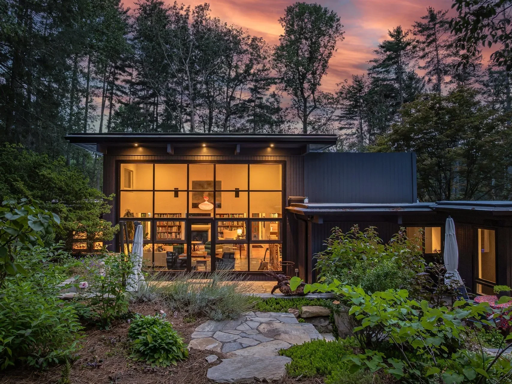 5 Brookside, Asheville, NC, 28803, USA, Asheville, North Carolina, United States. - Photo 16